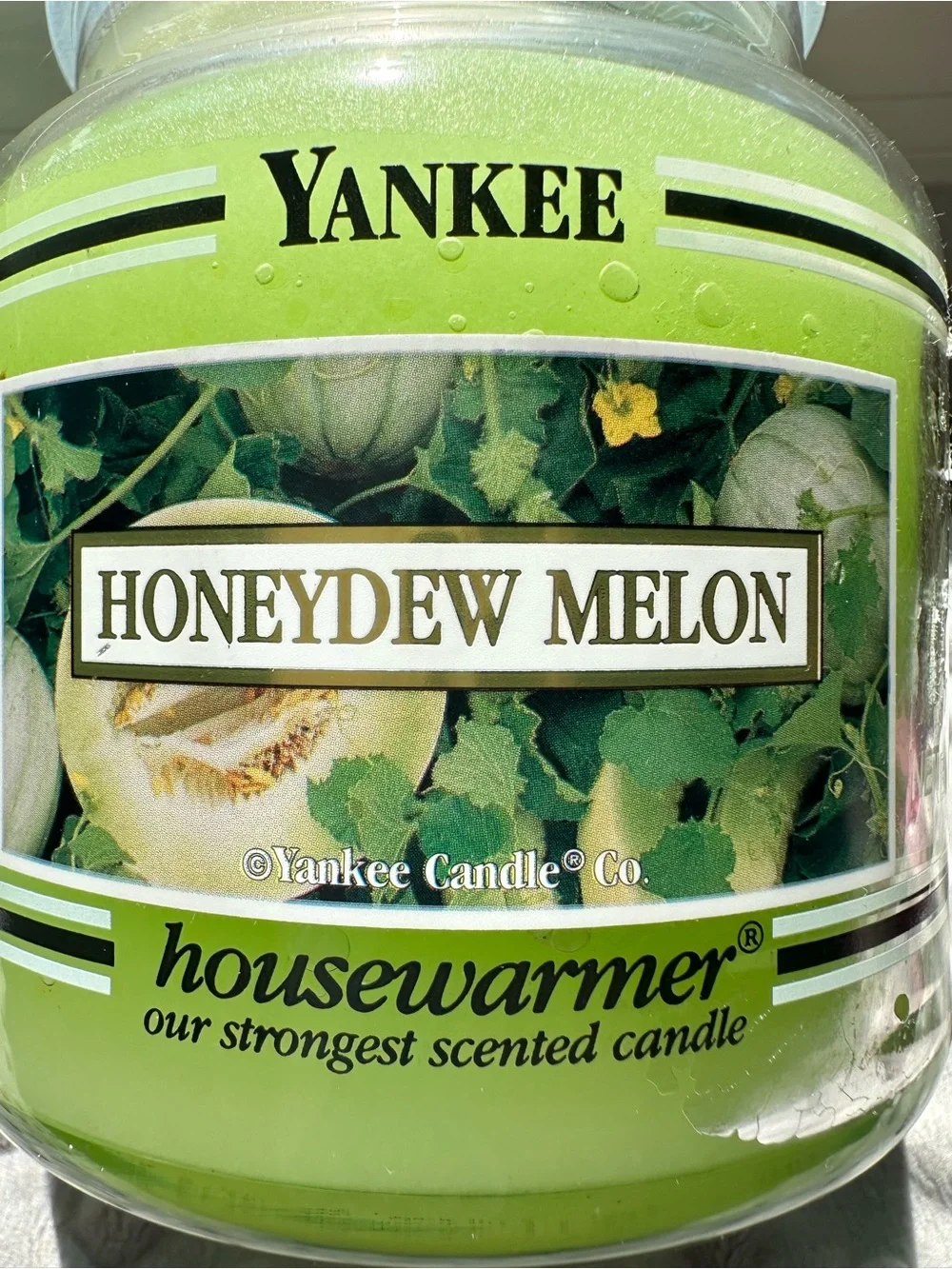 Yankee candle Honeydew Melon Housewarmer Scented  - Green